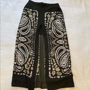 BCBGMaxAzria Black and Cream Maxi Skirt